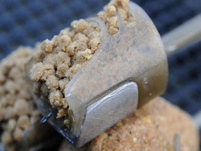 Guru Pellet Feeders