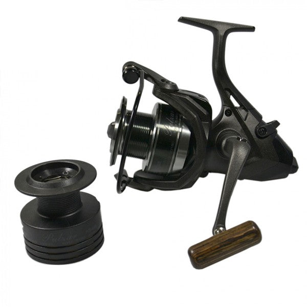 Okuma Pulzar PZB 4000 Baitfeeder Reel Anglers World
