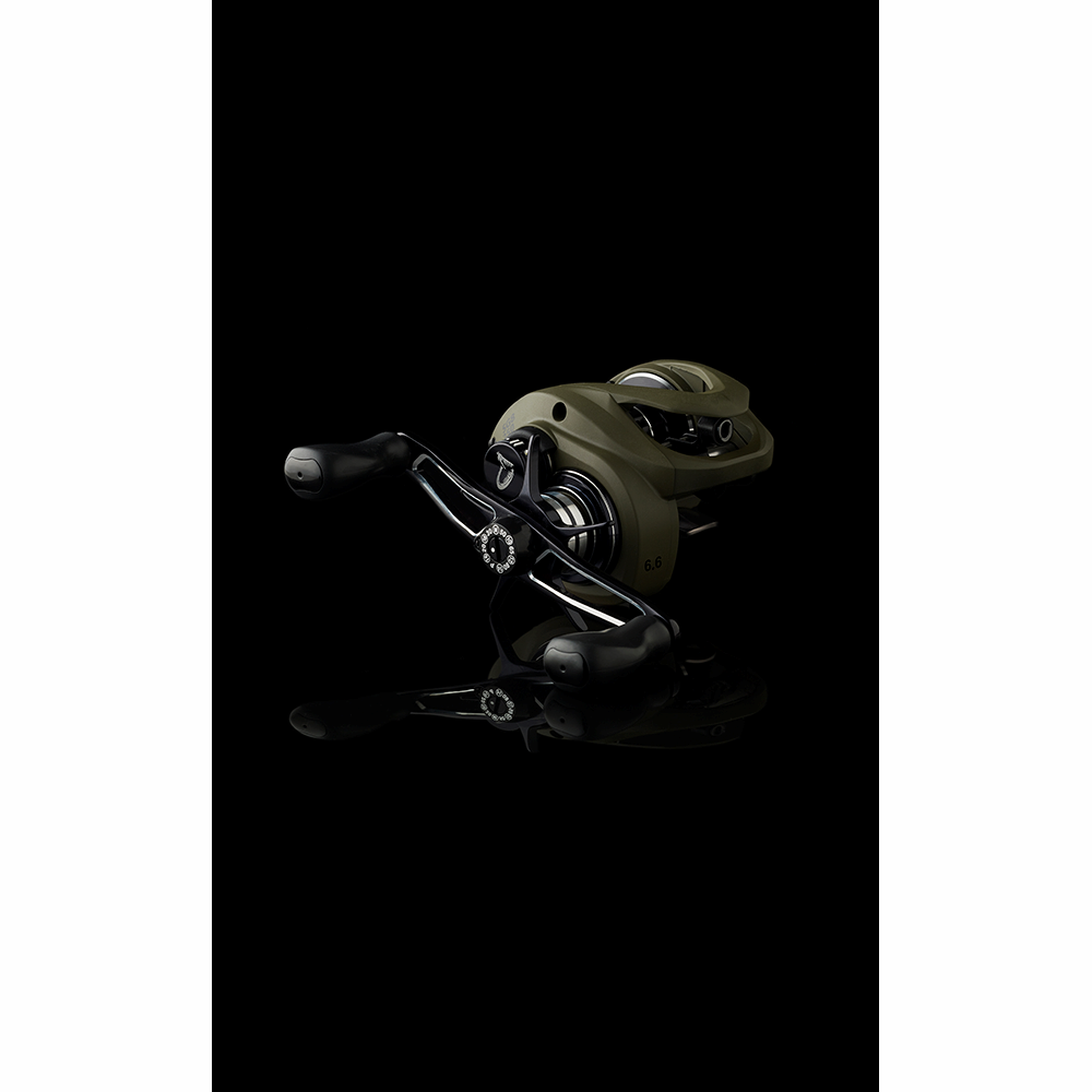 Savage Gear SG8 Baitcasting Reel - Predator Fishing - Anglers World